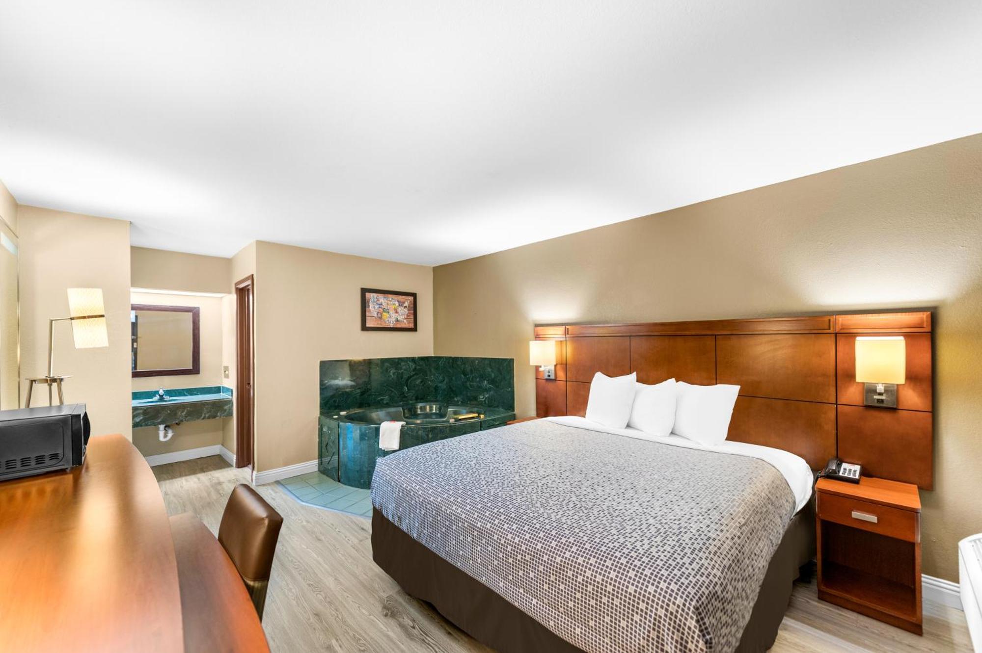 Econo Lodge Texarkana I-30 Extérieur photo